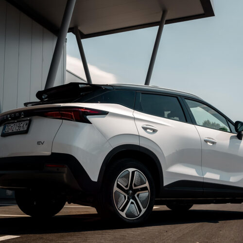 Elektrificirana_ofenziva-Omoda_5EV-04